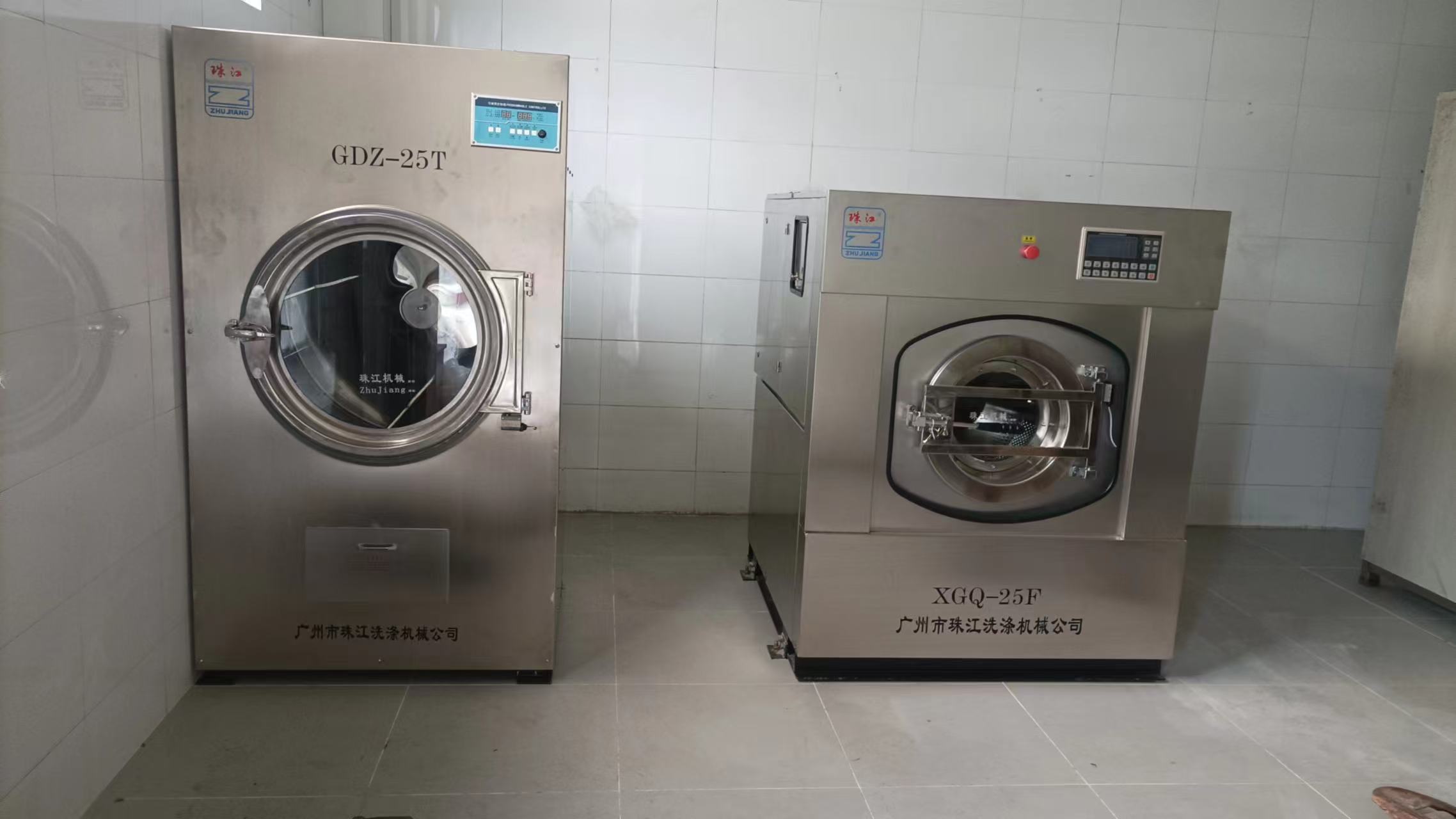 珠江洗滌設(shè)備為紡織廠提供高效工業(yè)洗衣機(jī)解決方案